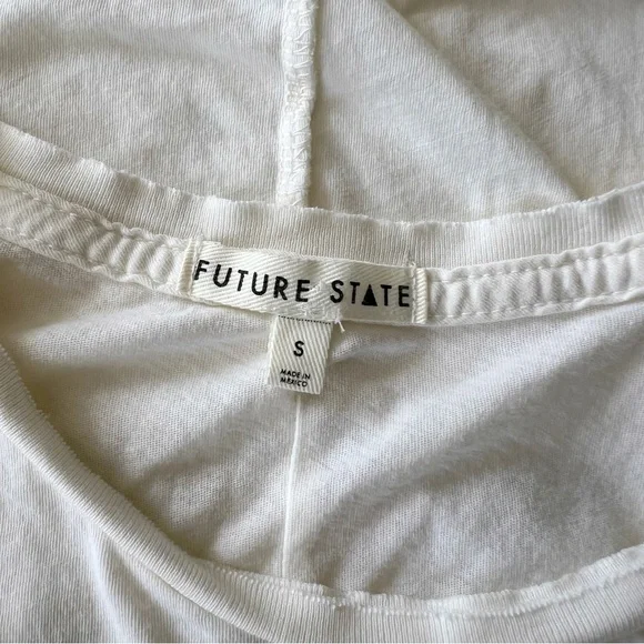 Urban Outfitters Future State Floral Tee T Shirt Size Small - Picture 4 of 4